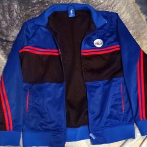 76ers lightweight jacket and great condition size large men's or women